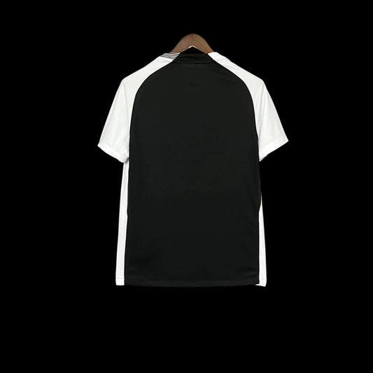 Modelo torcedor - Corinthians Uniforme 2 - 25/26