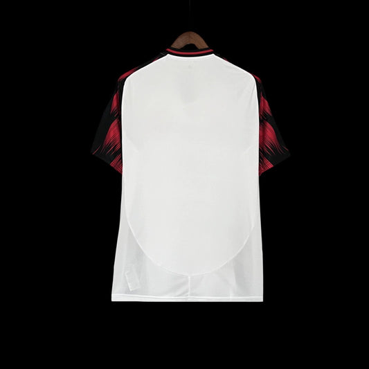 Modelo torcedor - Flamengo uniforme 2 25/26