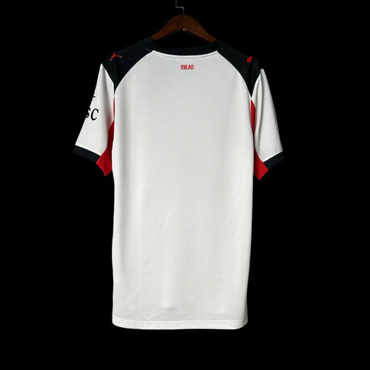 Modelo torcedor - Milan II 2025/26