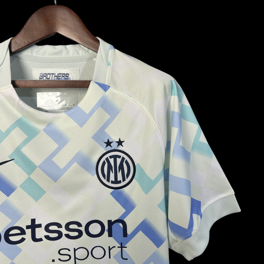 Modelo torcedor - Inter de Milão II 2025/26