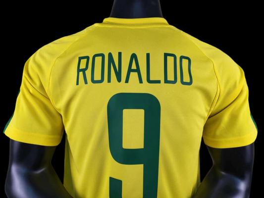 Modelo Retrô - Brasil 2002 Ronaldo