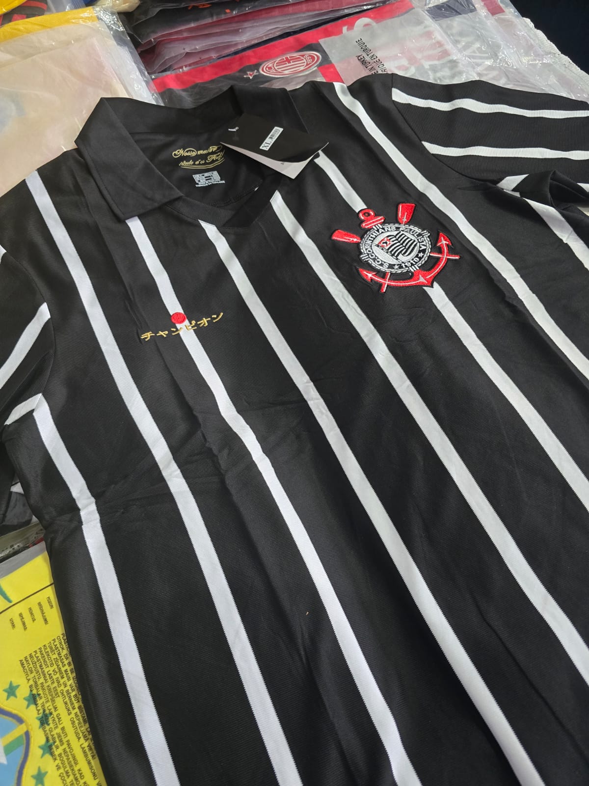 Modelo Retrô - Corinthians 2012 linha ouro