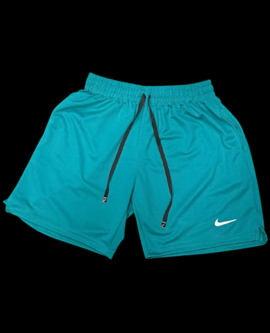 Bermuda Nike Dryfit Verde aguá