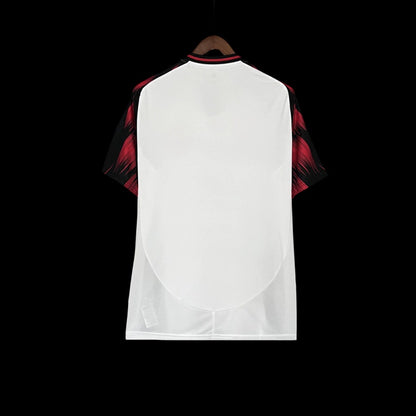 Modelo torcedor - Flamengo uniforme 2  25/26