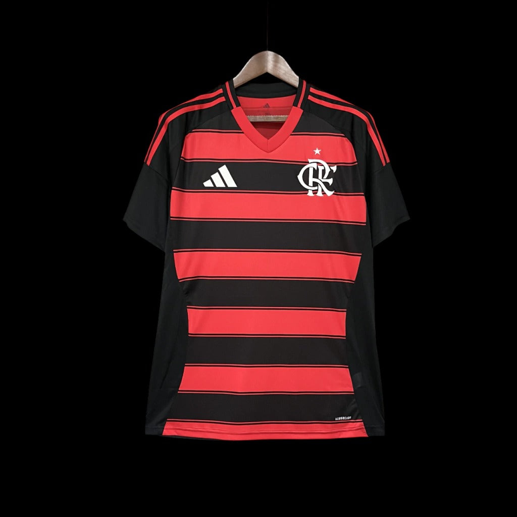 Modelo torcedor - Flamengo uniforme 1  25/26
