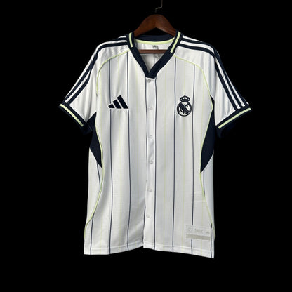 Modelo torcedor - Real Madrid US Pack 2025/26