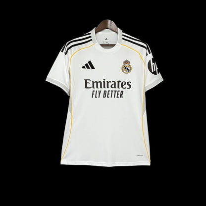 Modelo torcedor - Real Madrid I 2025/26 Branca