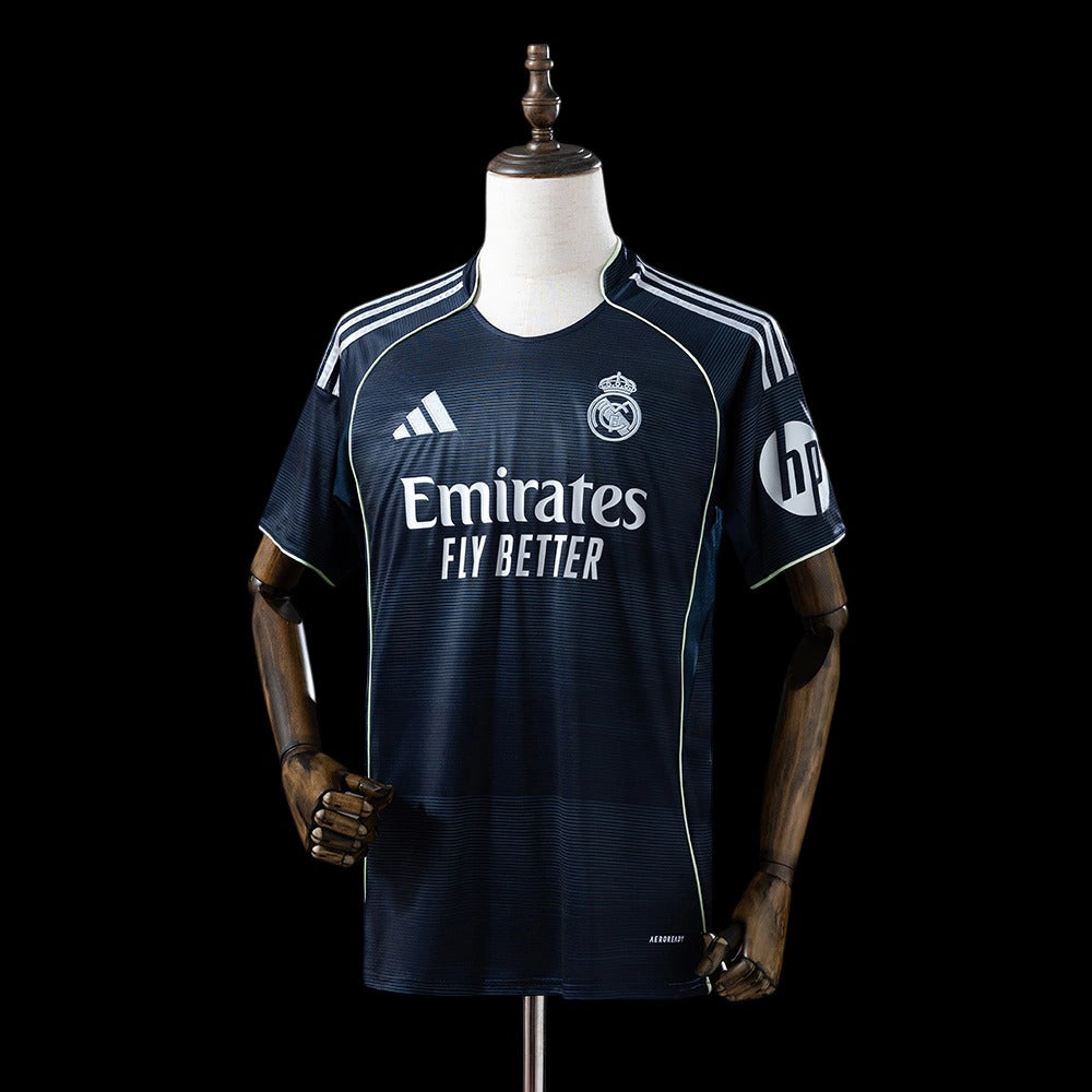 Modelo torcedor - Real Madrid II 2025/26