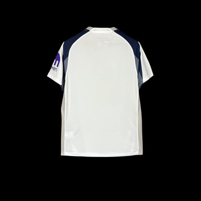 Modelo torcedor - Tottenham I 2025/26 Branca