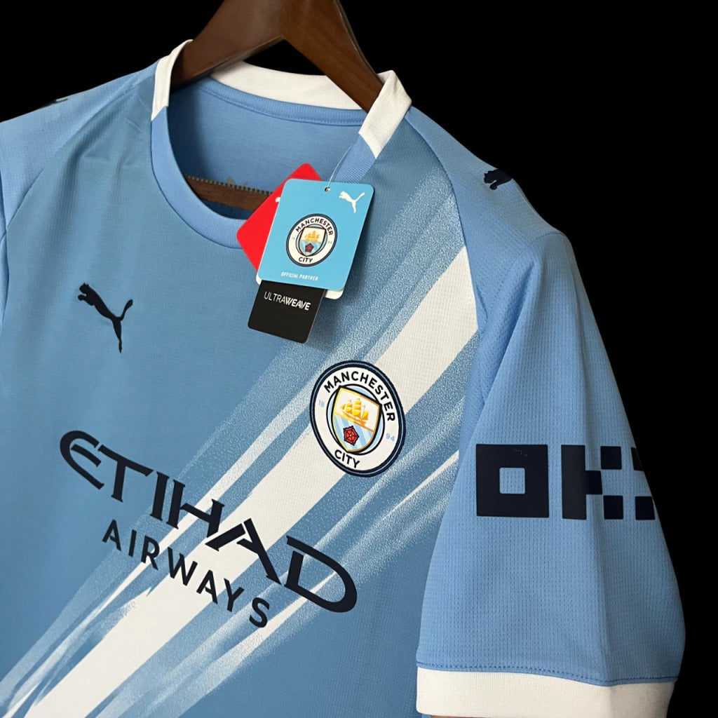 Modelo torcedor - Manchester City I 2025/26 Azul