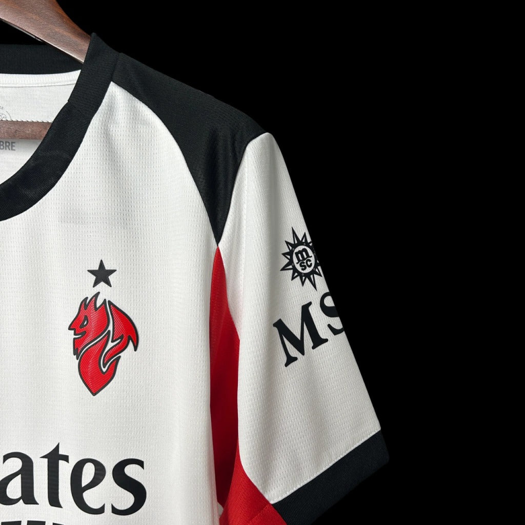 Modelo torcedor - Milan II 2025/26