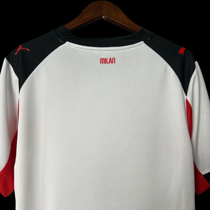 Modelo torcedor - Milan II 2025/26