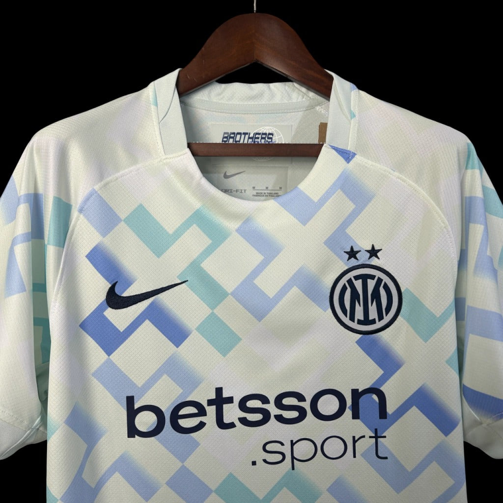 Modelo torcedor - Inter de Milão II 2025/26