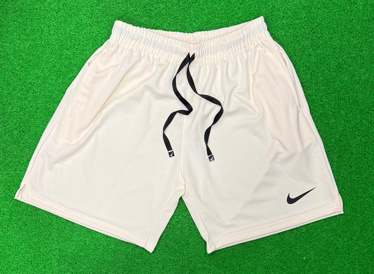 Bermuda Nike Dryfit Bege