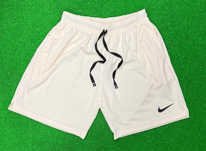 Bermuda Nike Dryfit Bege