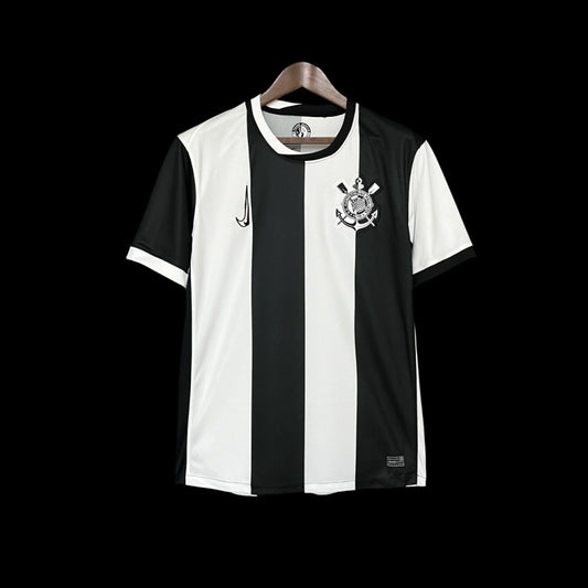 Modelo torcedor - Corinthians Listrada 2024
