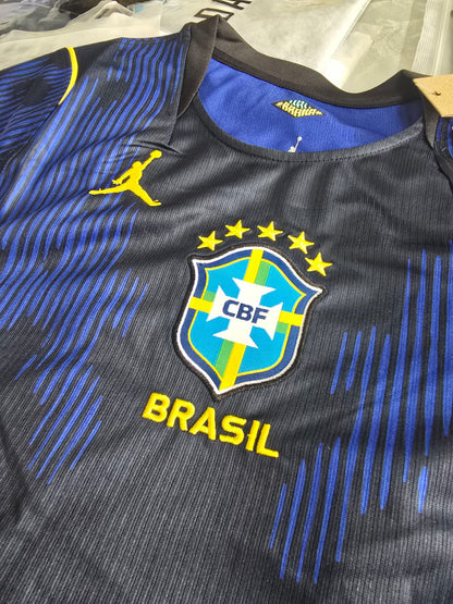 Modelo Torcedor - Brasil Jordan uniforme 2 - copa 2026